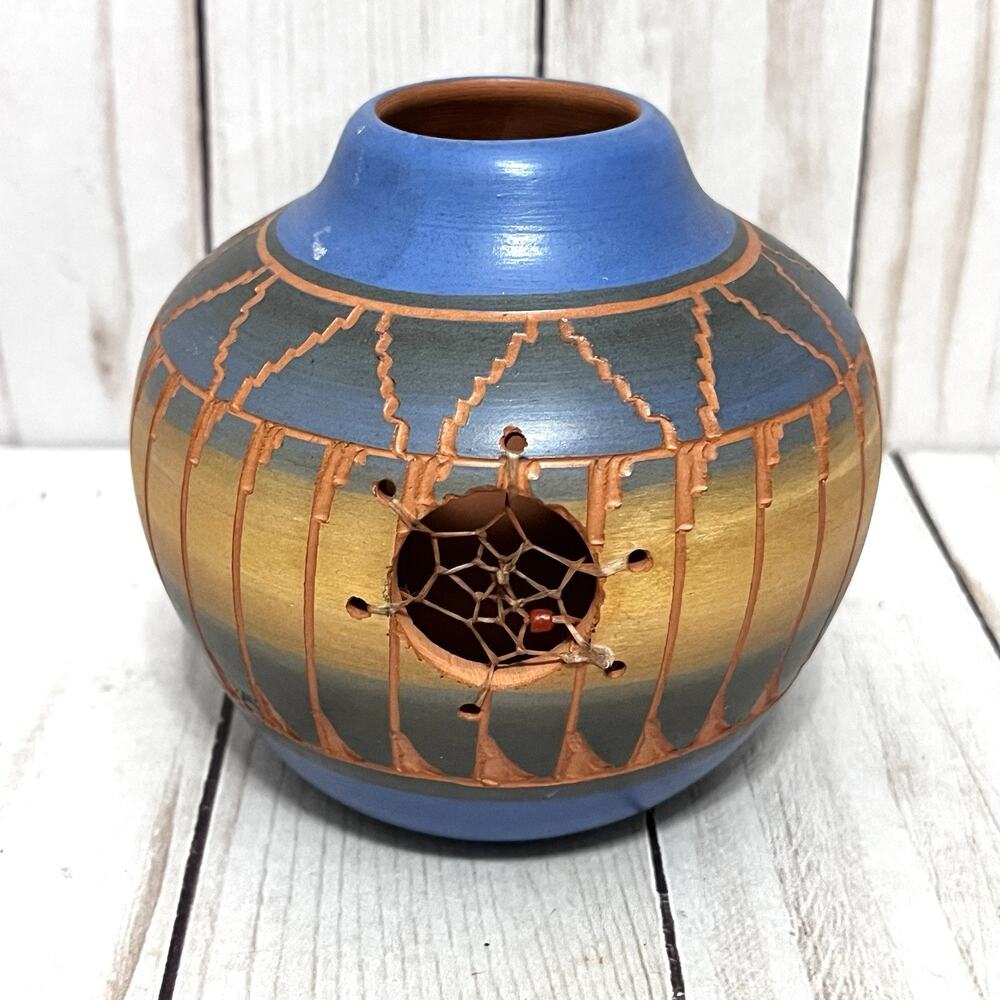 Native American Dream-Cather Vase Southwest Design Signed
